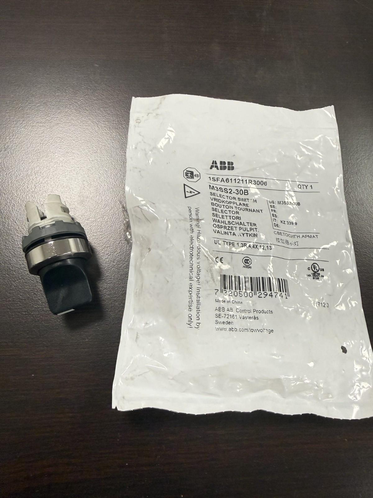 M3SS2-30B Selector Switch