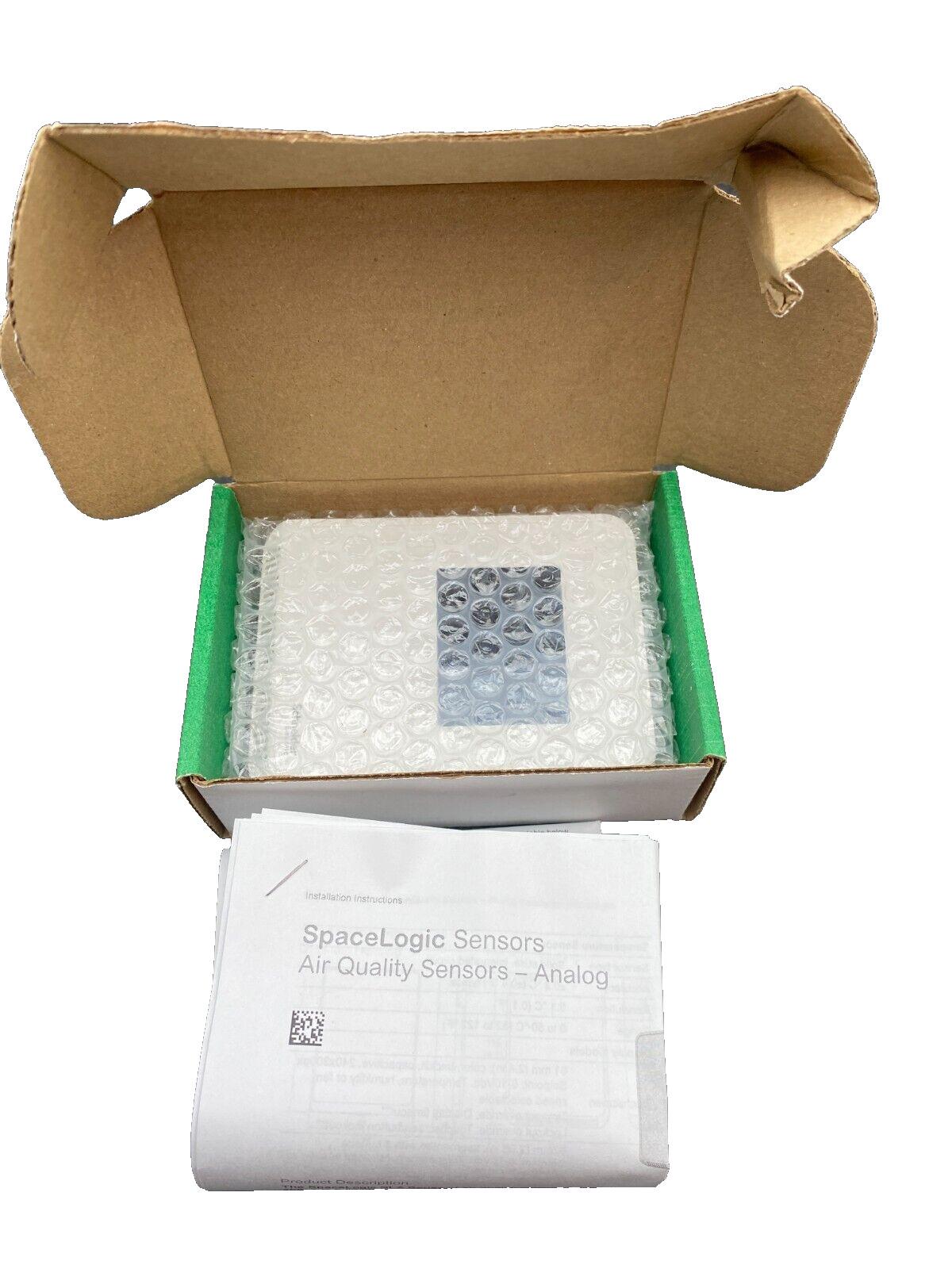 Sensor, SpaceLogic SLA Series, air quality, CO2, humidity, temperature, room, color touchscreen, analog outputs, matte white housing