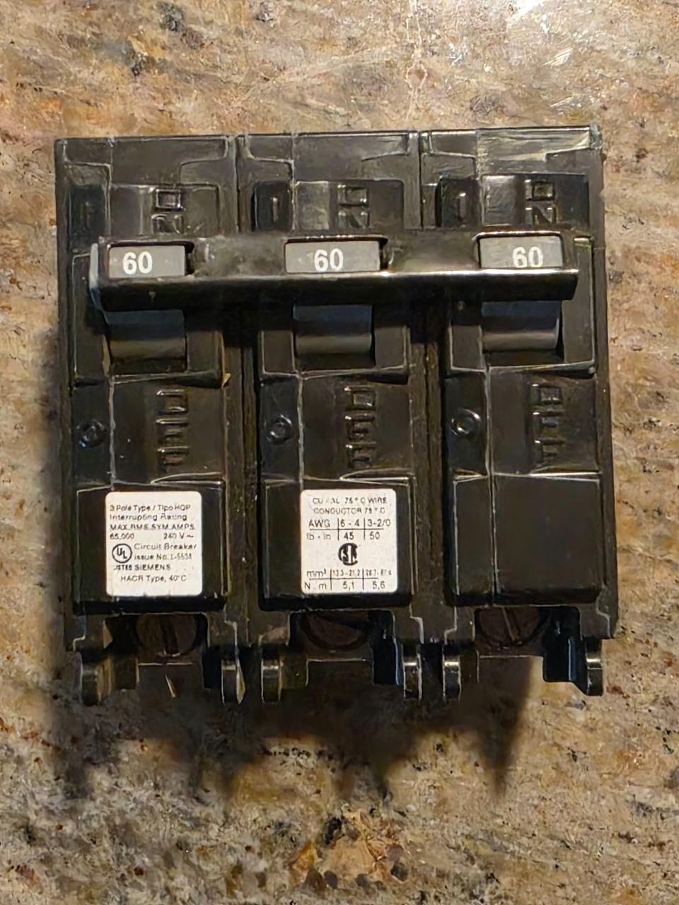 BREAKER 60A 3P 240V 66KA HQP