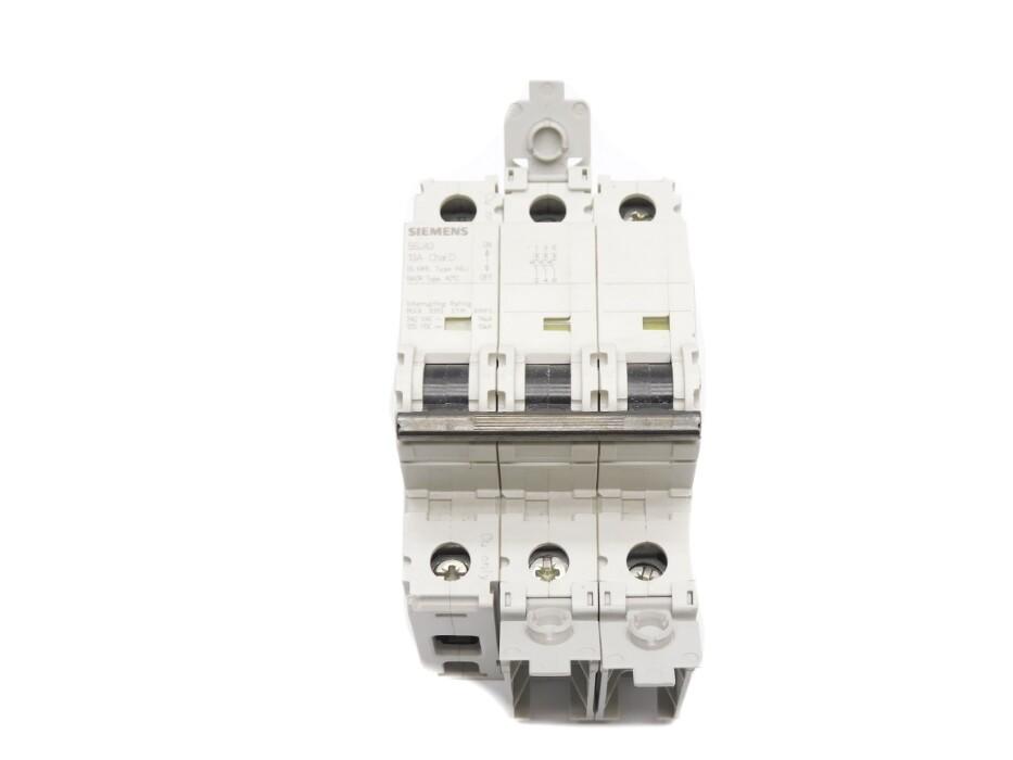 MCB 5SJ4 3P 240V 13A 14K D-TRIP