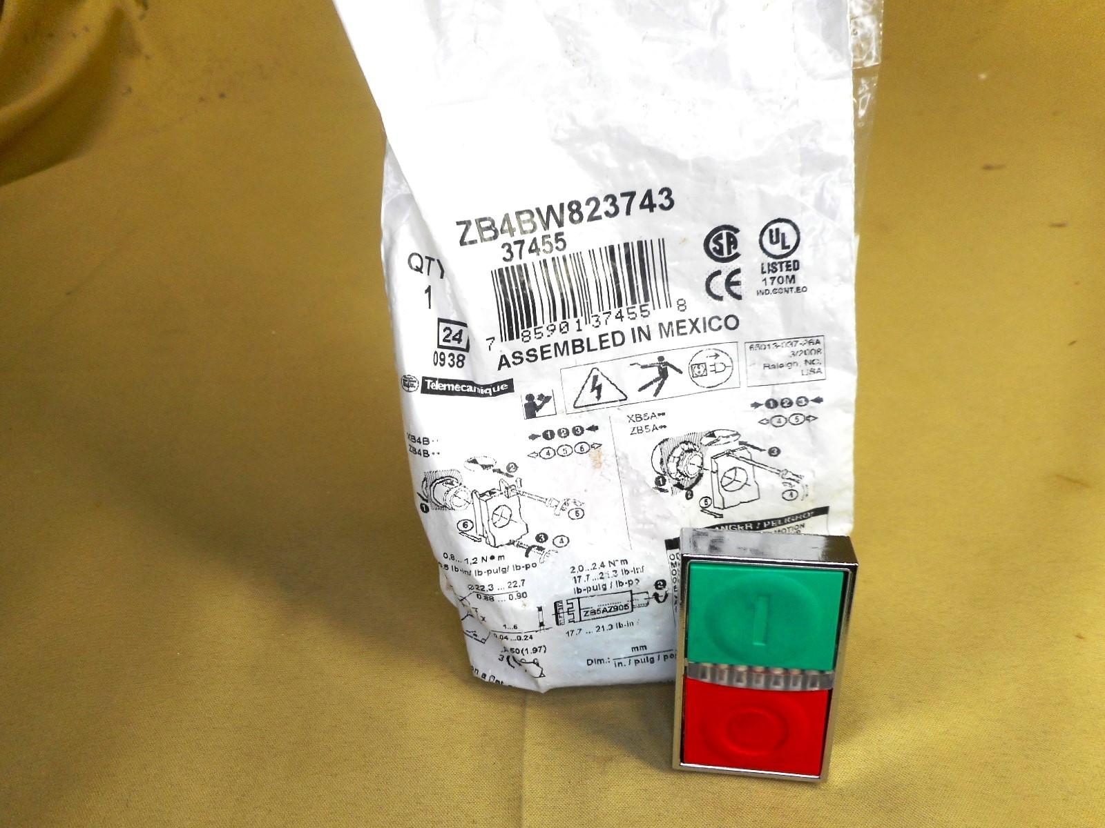 Telemecanique ZB4BW823743 double-headed push button NIB)