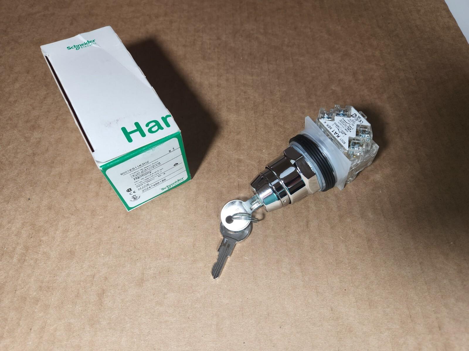 Selector switch, Harmony 9001K, metal, key switch, 30mm, key E10, 2 positions, stay put, 2 changeovers