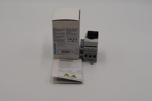 Main switch 3-pole Rated