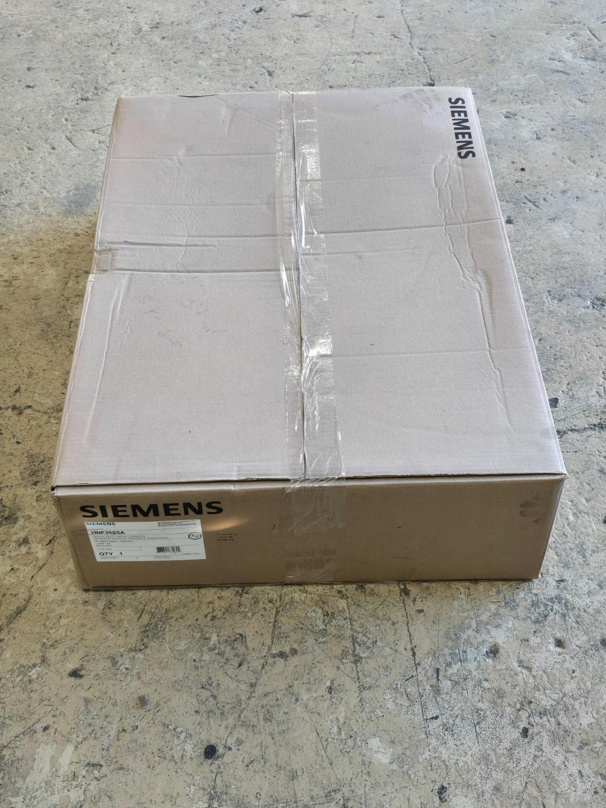 HDSS NF 3P3W 600V 400A N4X SERIES A