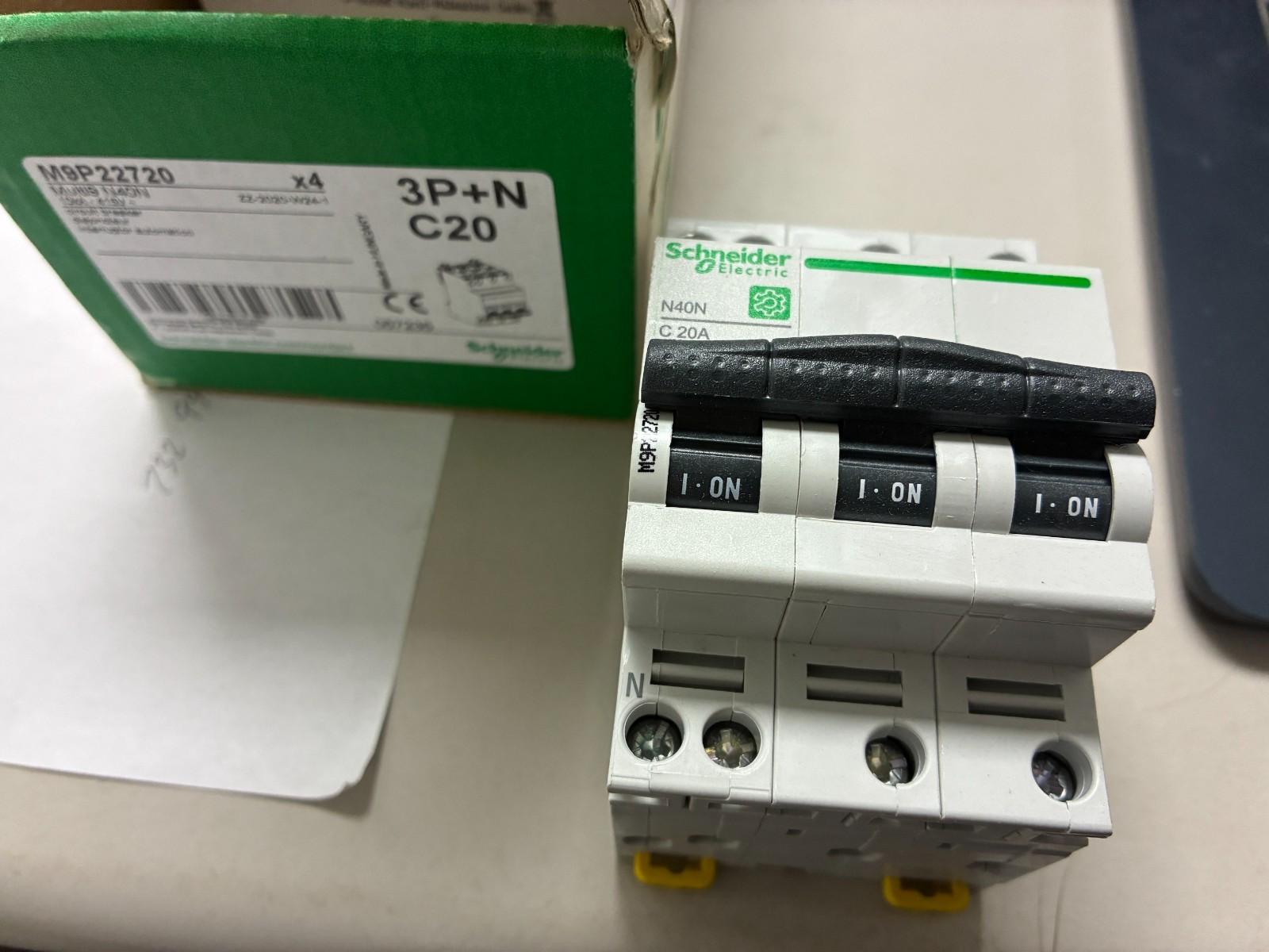 Miniature circuit breaker (MCB), Multi9 N40N, 3P+N, 20A, C curve, 10kA (IEC/EN 60947-2)