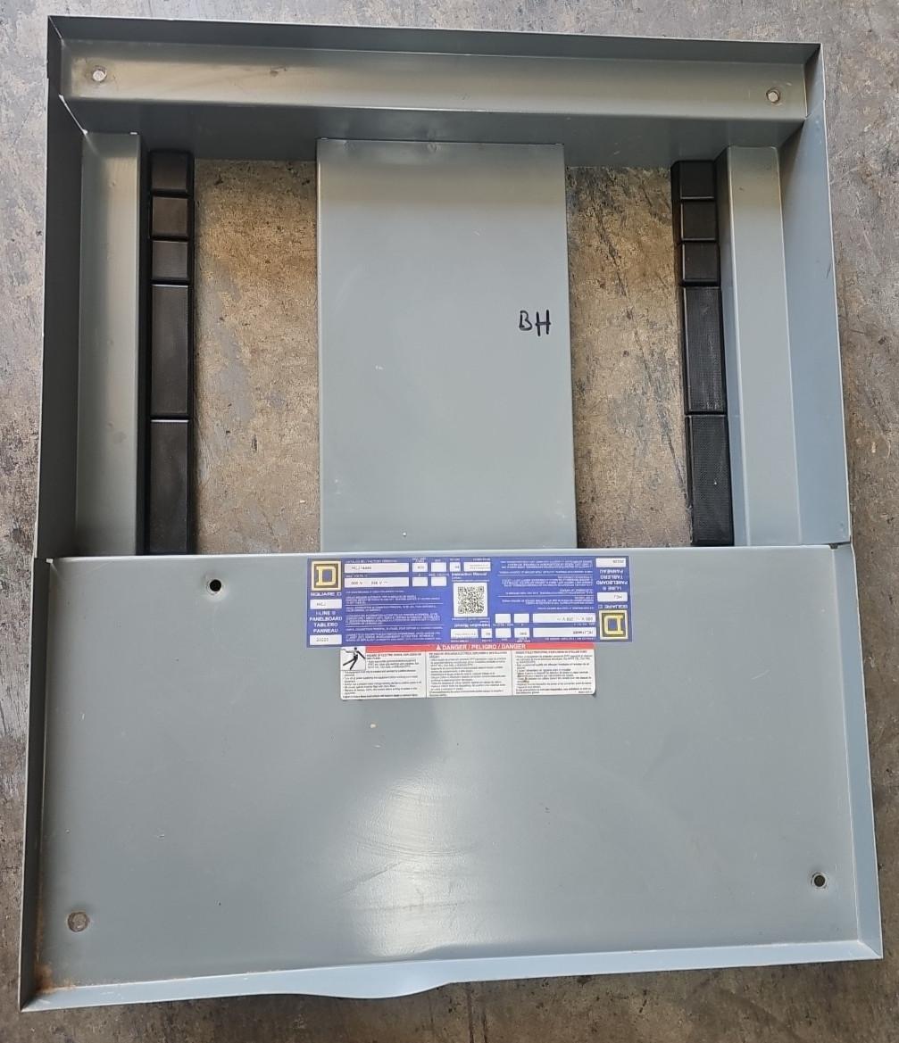 Interior, I-Line Panelboard, HCJ, 800A, main lugs, 27in CB space, for 32in W x 48in H x 9.5in D box, Al bus