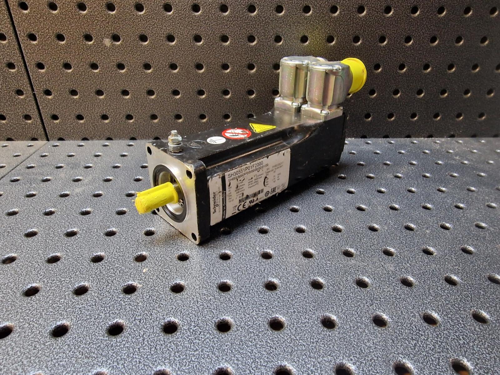 servo motor SH3 055 0,42Nm,no key,single,brake,90°conn.IP54/IP65,9k RPM