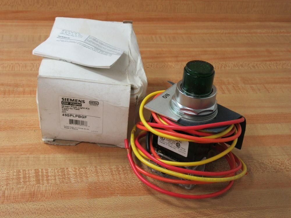 PUSHBUTTON FT P-T-T GRN ON 120V