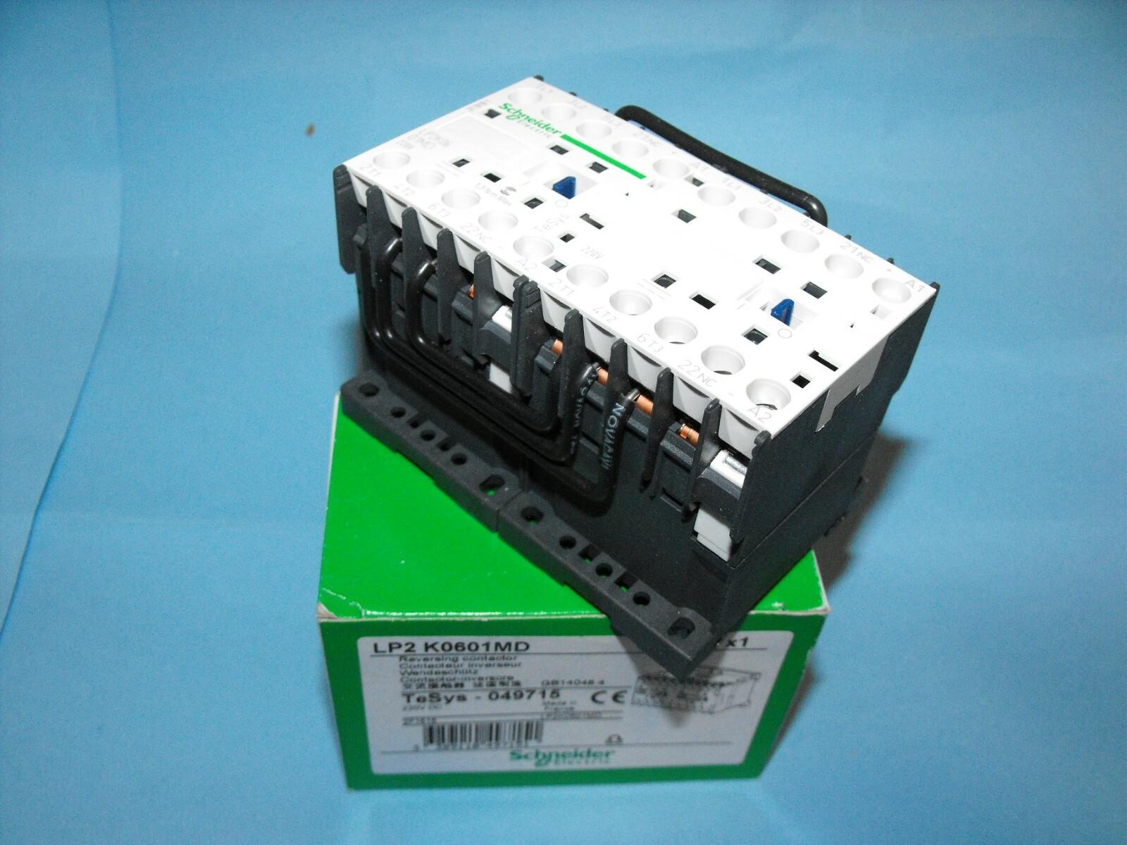 TELEMECANIQUE LP2K0601MD.Reversing Contactor.COIL220DC.