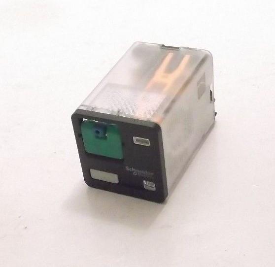 General purpose relay, SE Relays, 788R, DPDT, 10A, 24 VDC, Quick terminal, clear cover with LED, lock push button
