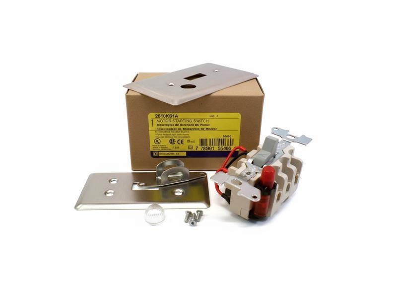 Switch, manual, 30A, 2 pole, 3 HP at 575 VAC, single phase, toggle operated, no indicator, NEMA 1 stainless steel flush