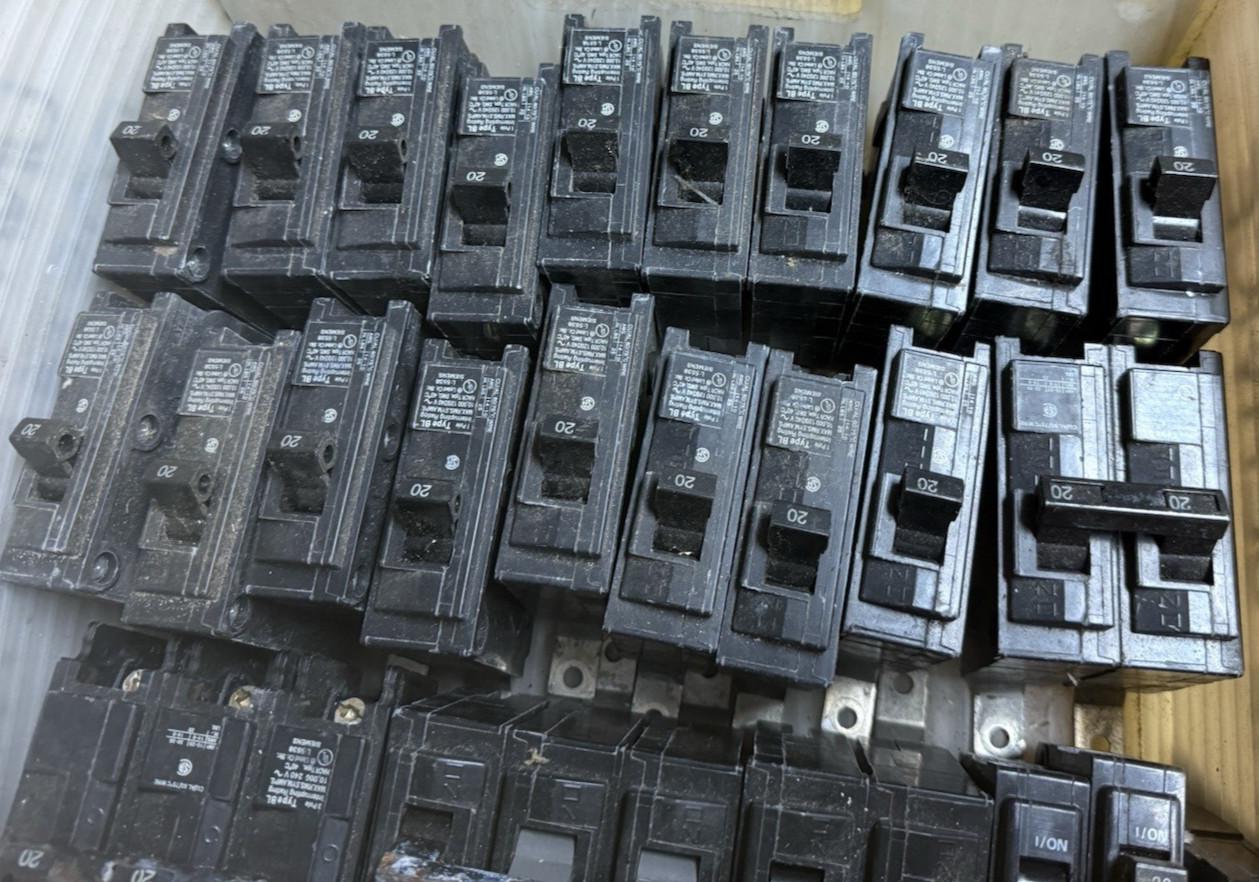 BREAKER 20A 1P 120V 10K 50C BL MARINE