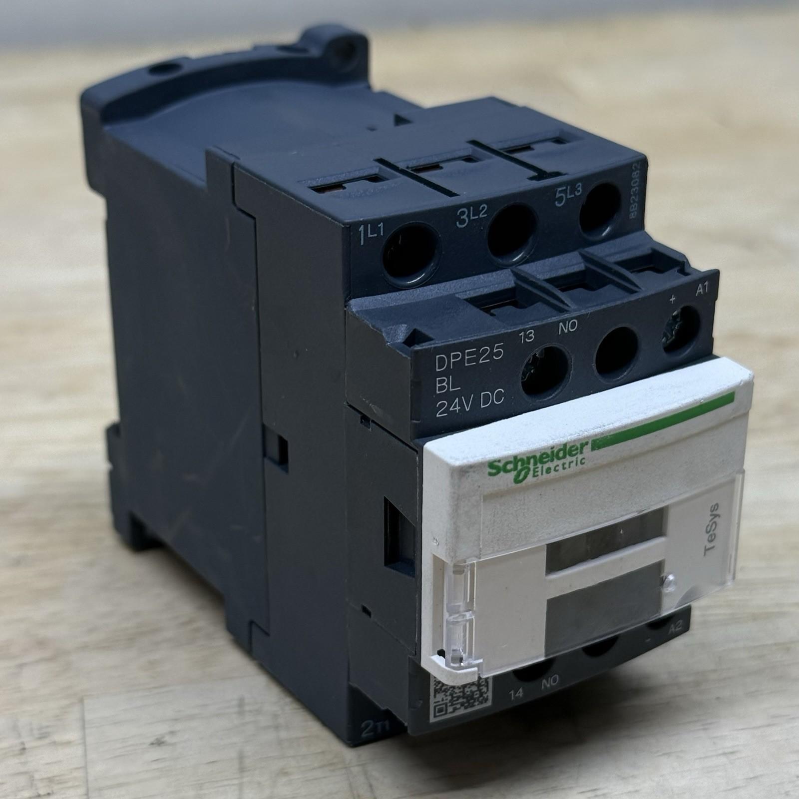 IEC contactor,Easy TeSys DPE,nonreversing,25A,3P,10HP at 480V AC,24V DC coil