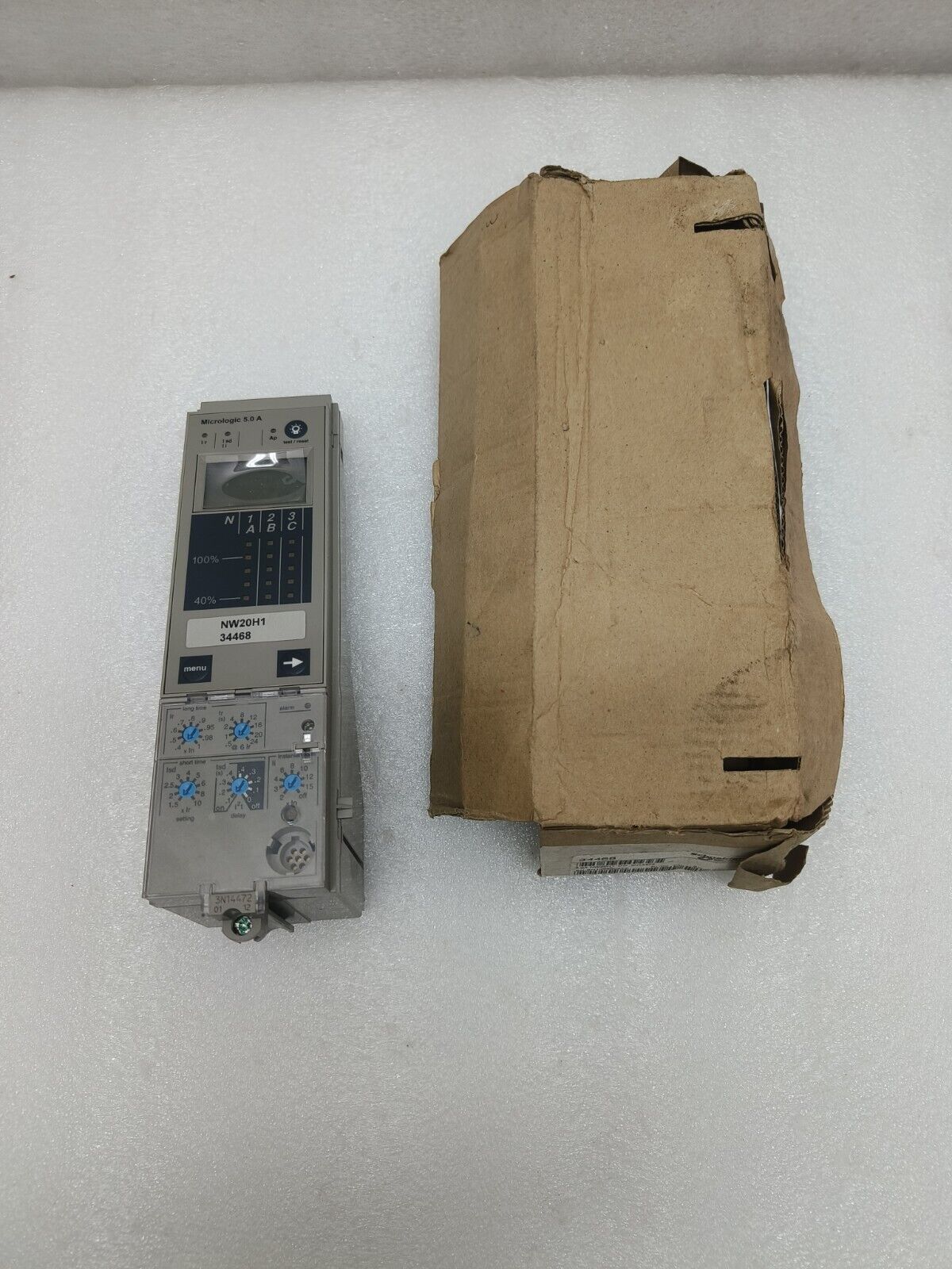SCHNEIDER ELECTRIC - Image 1