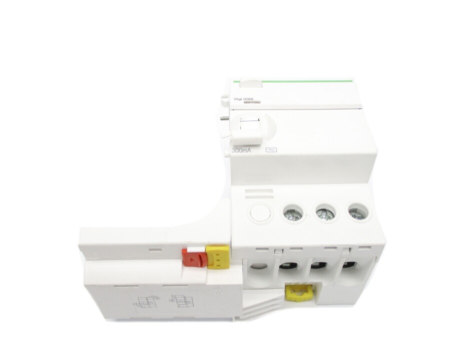 SCHNEIDER ELECTRIC - Image 1
