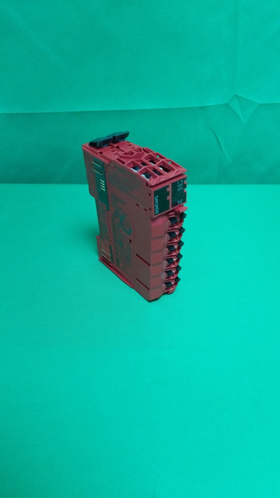 SCHNEIDER ELECTRIC - Image 1