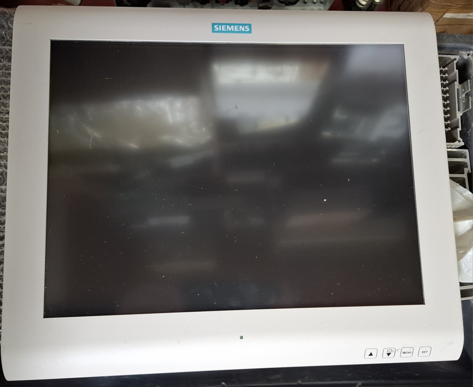 SIEMENS - Image 1
