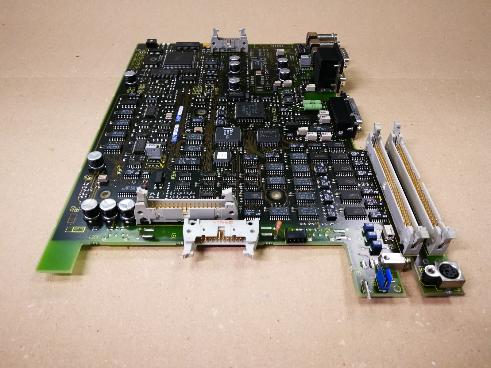 SIEMENS - Image 1