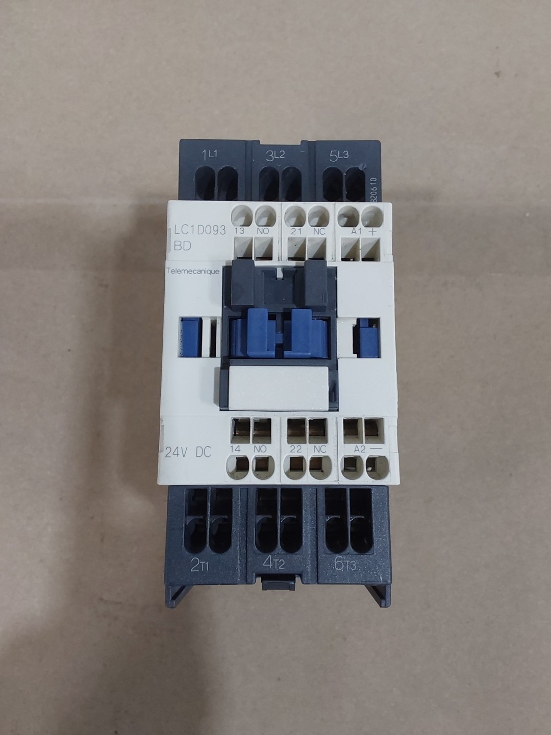 SCHNEIDER ELECTRIC - Image 1