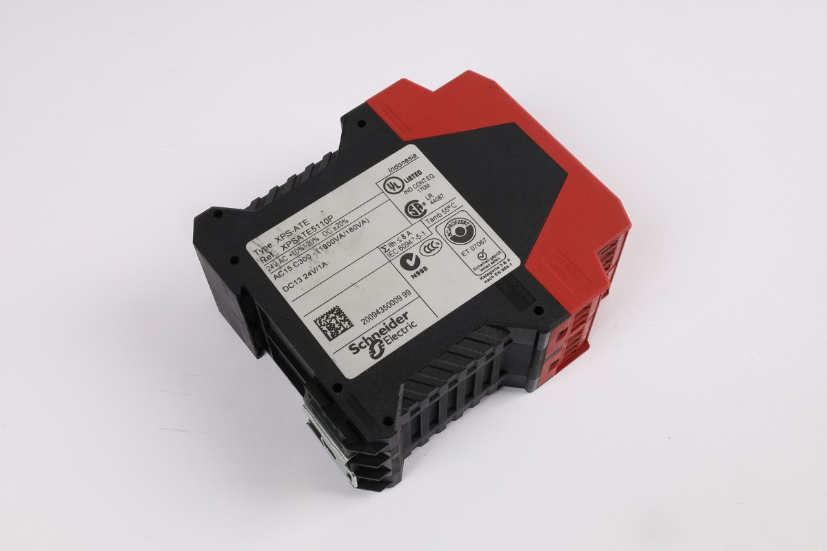 SCHNEIDER ELECTRIC - Image 1