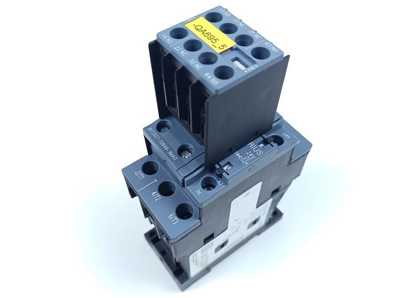 SIEMENS - Image 1