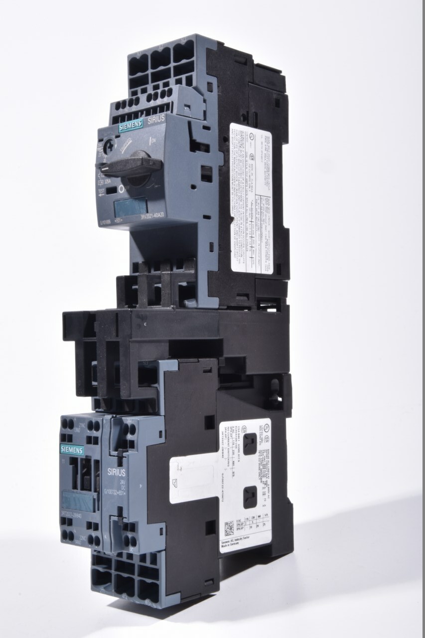 SIEMENS - Image 1