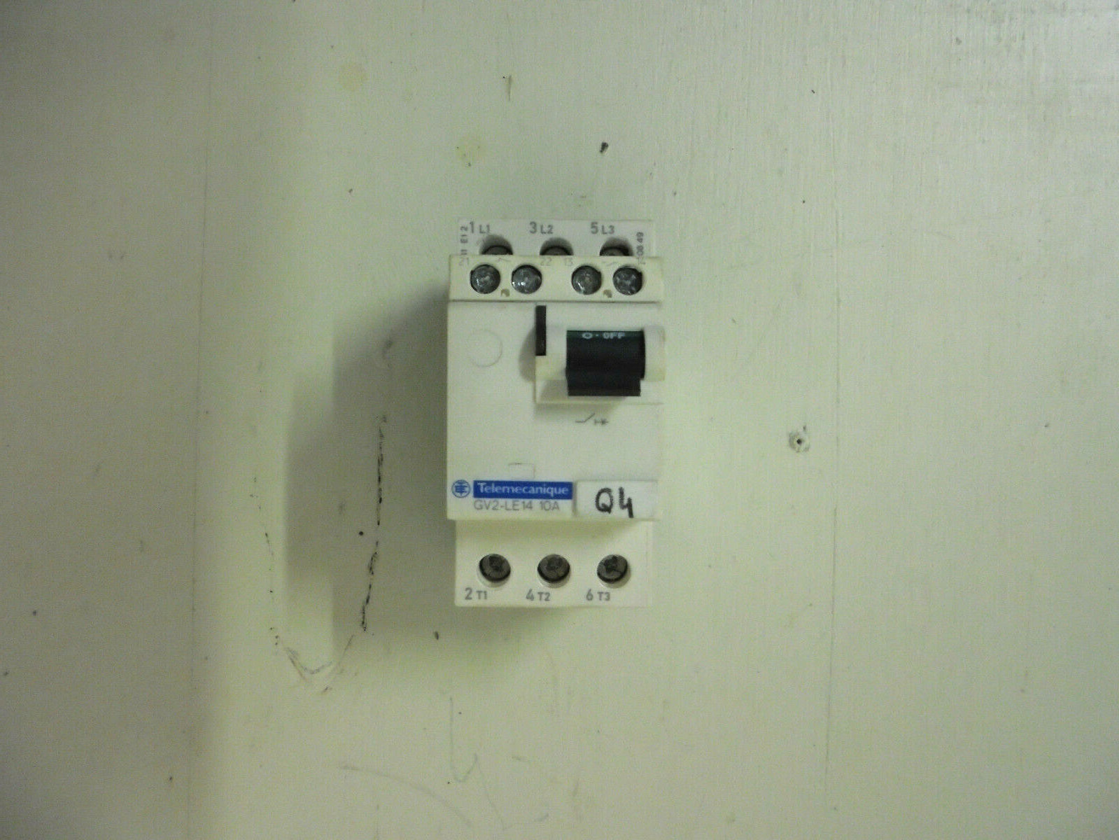 SCHNEIDER ELECTRIC - Image 1
