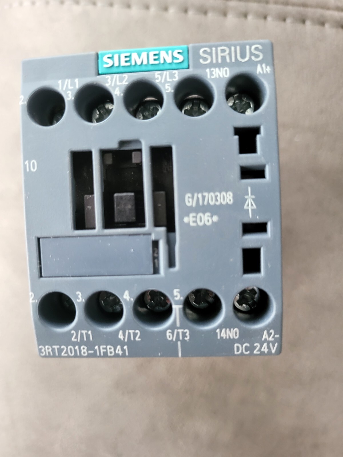 SIEMENS - Image 1