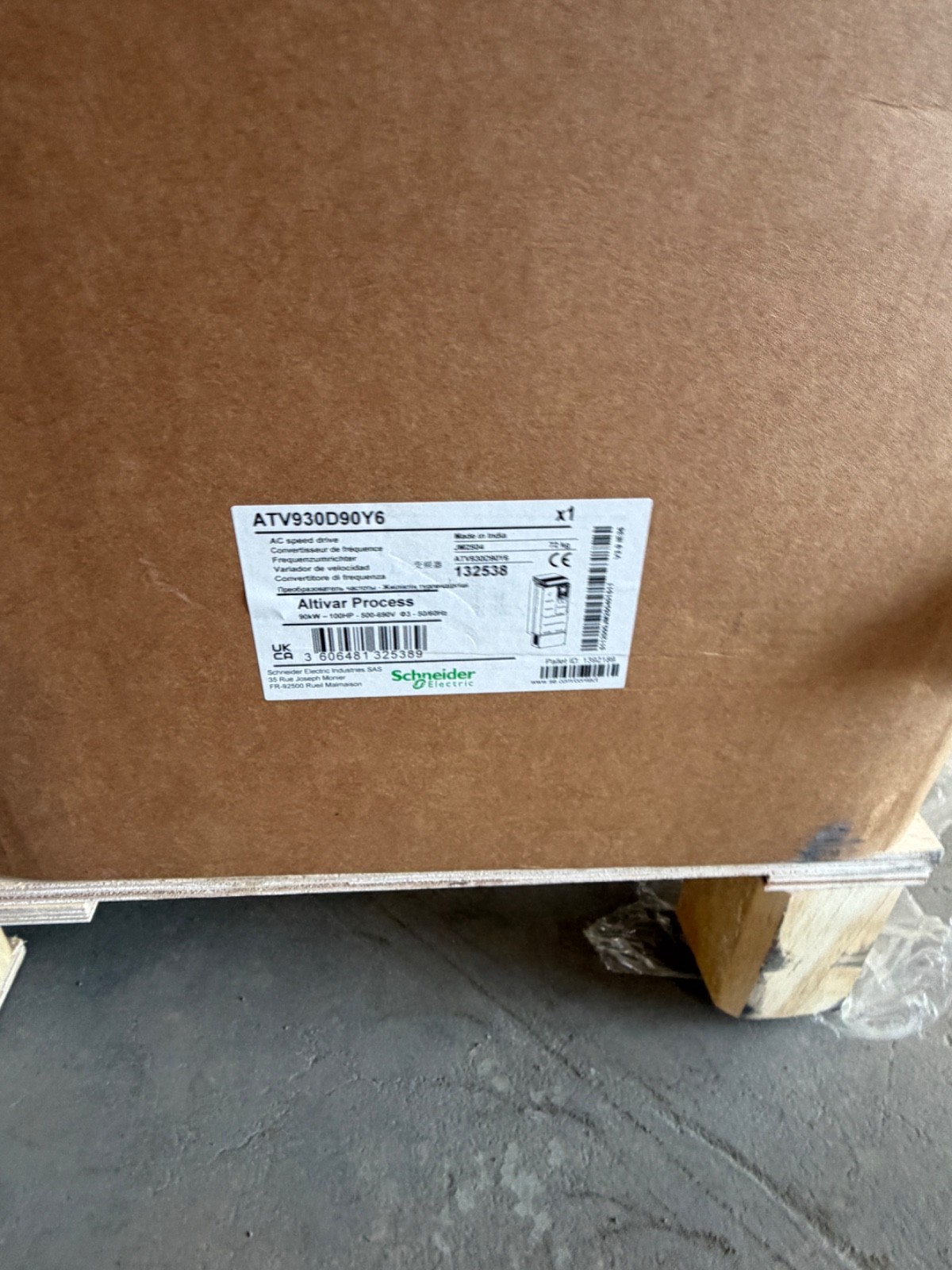 SCHNEIDER ELECTRIC - Image 1