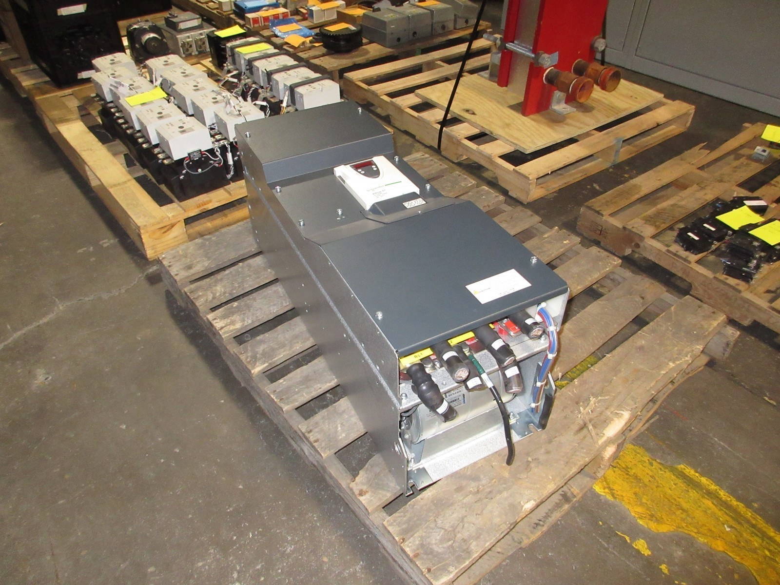 SCHNEIDER ELECTRIC - Image 1