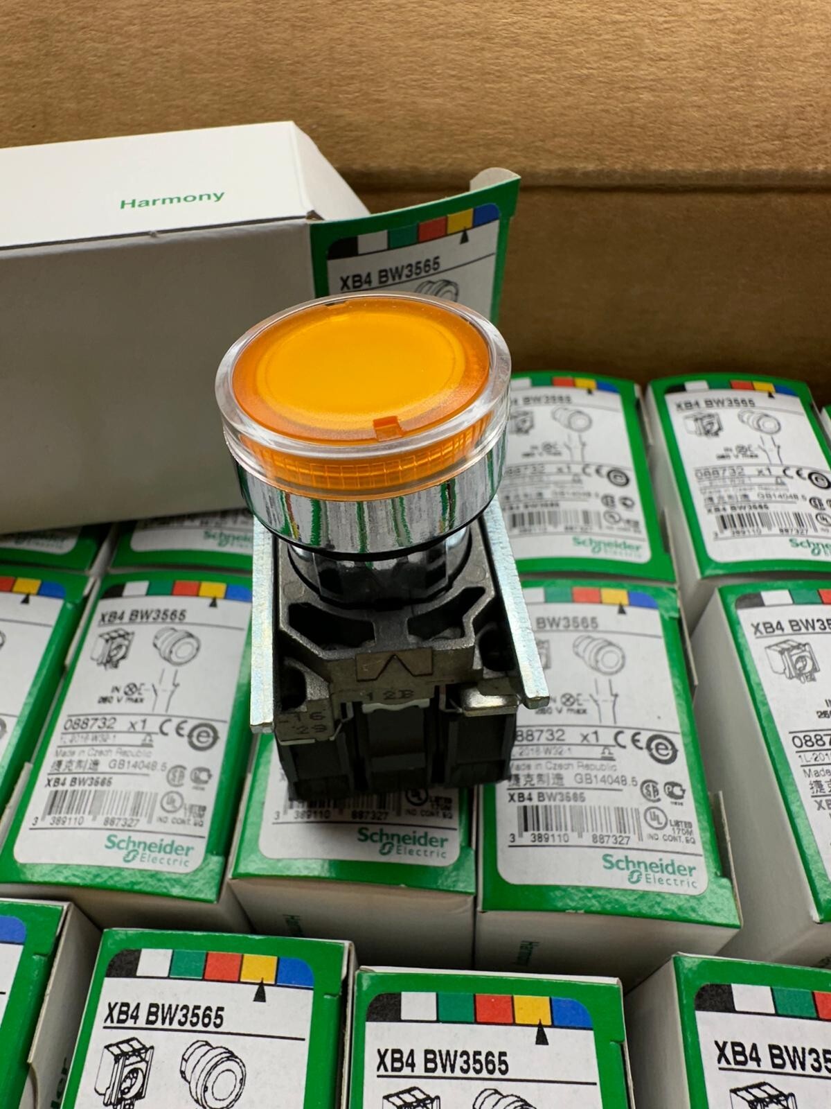 SCHNEIDER ELECTRIC - Image 1
