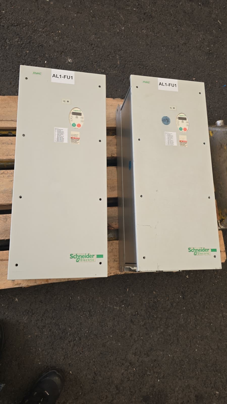 SCHNEIDER ELECTRIC - Image 1