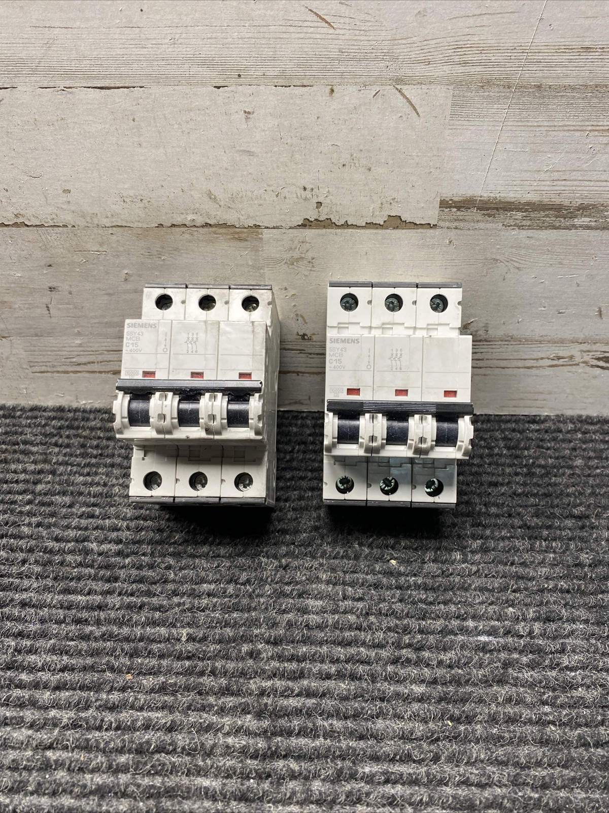SIEMENS - Image 1