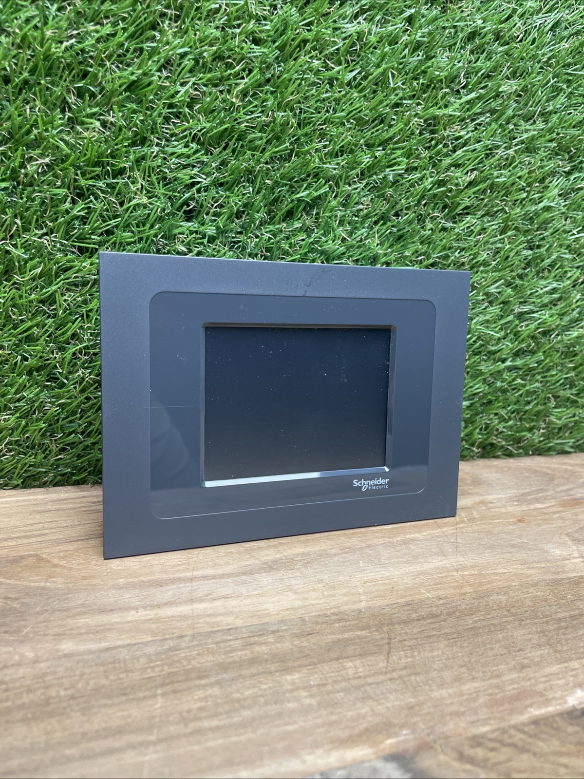 SCHNEIDER ELECTRIC - Image 1