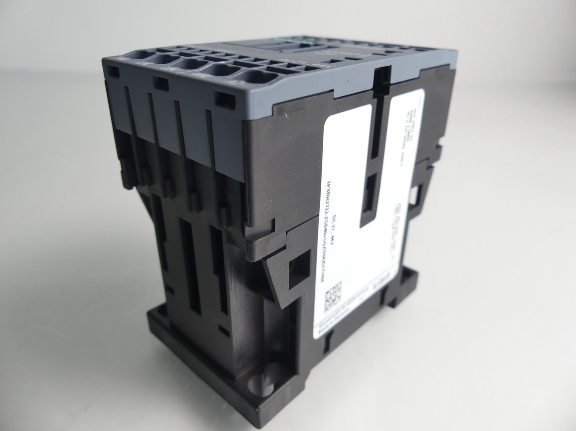 SIEMENS - Image 1