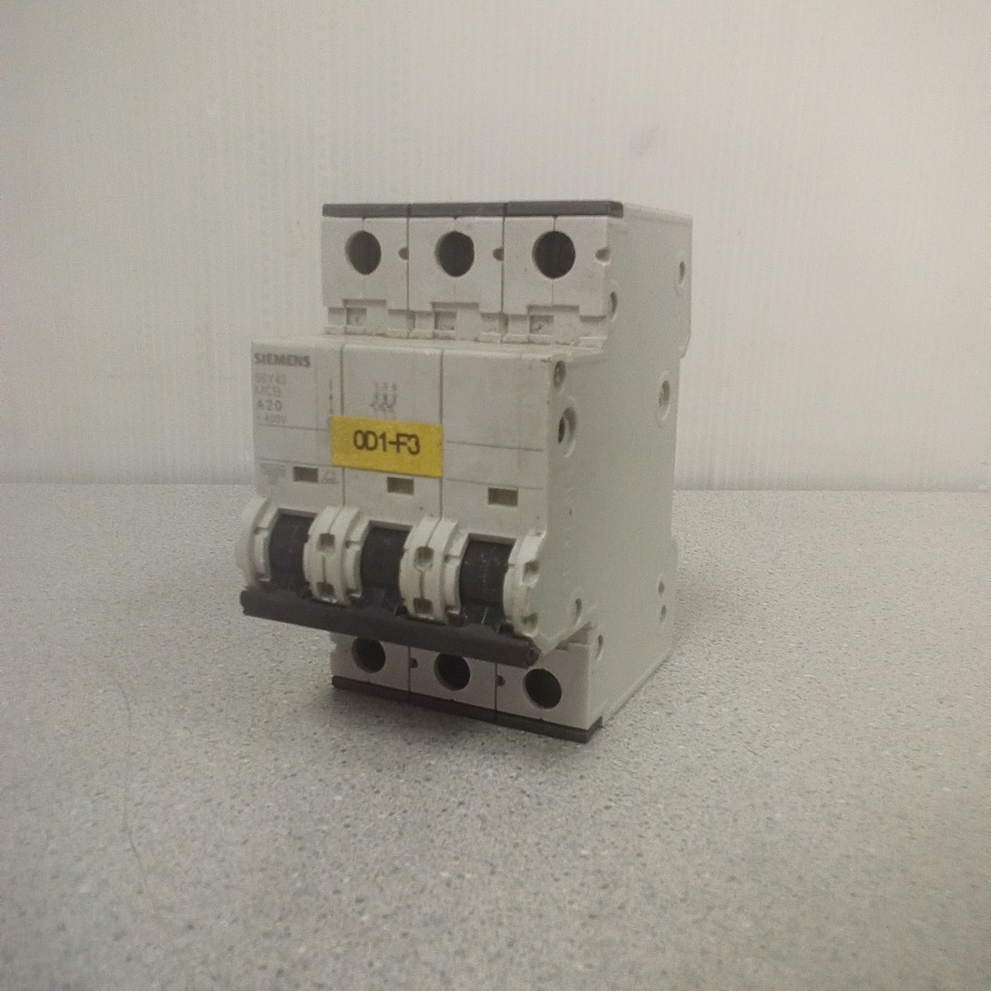 SIEMENS - Image 1