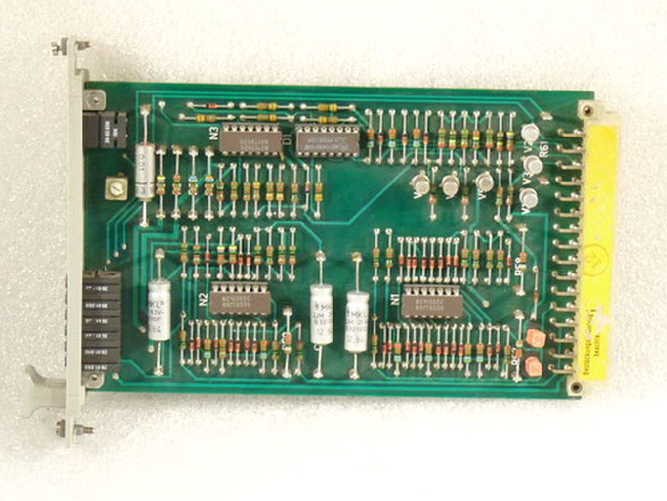 AEG - Image 1