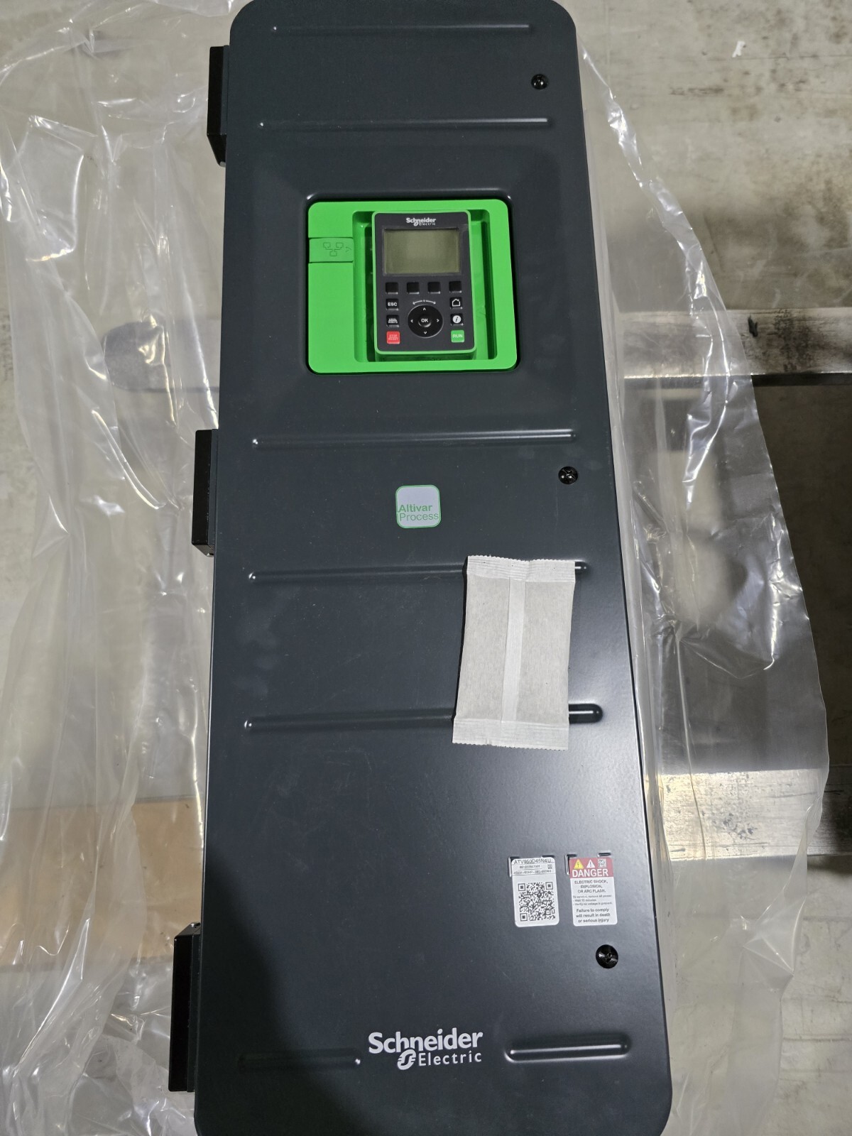 SCHNEIDER ELECTRIC - Image 1