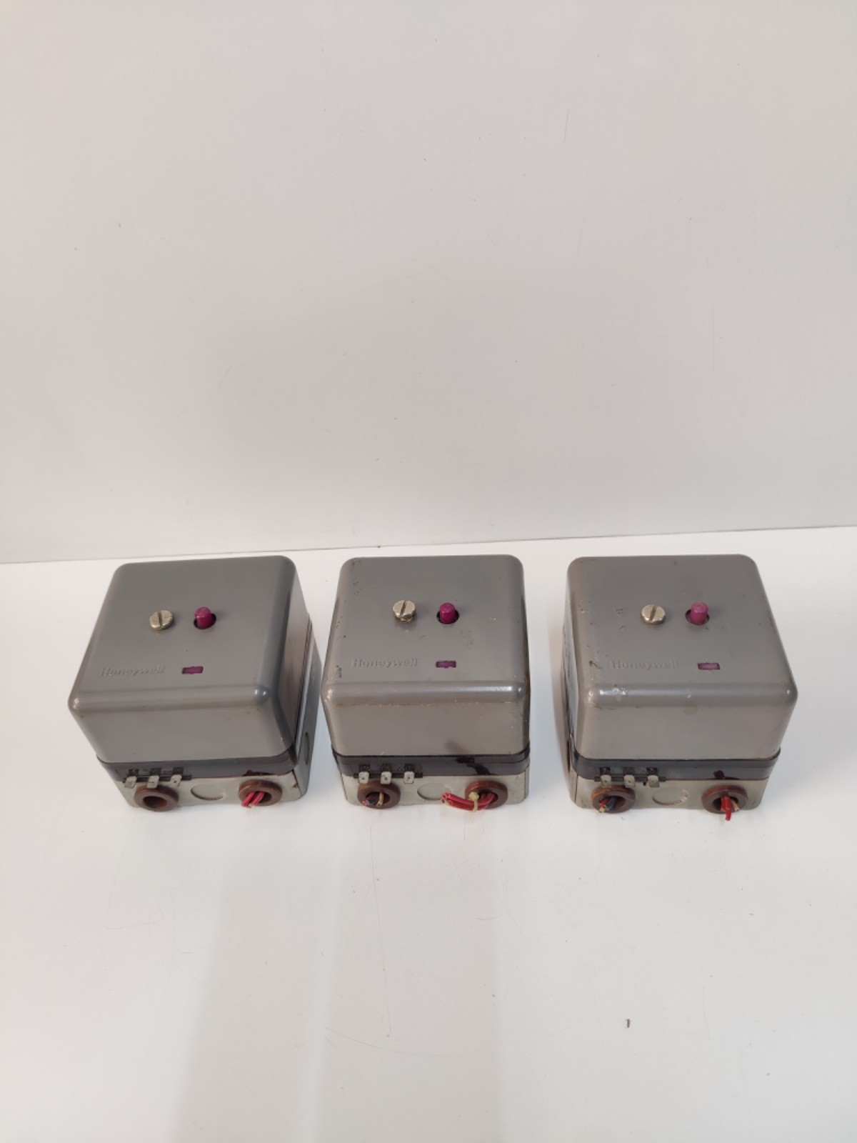 HONEYWELL - Image 1