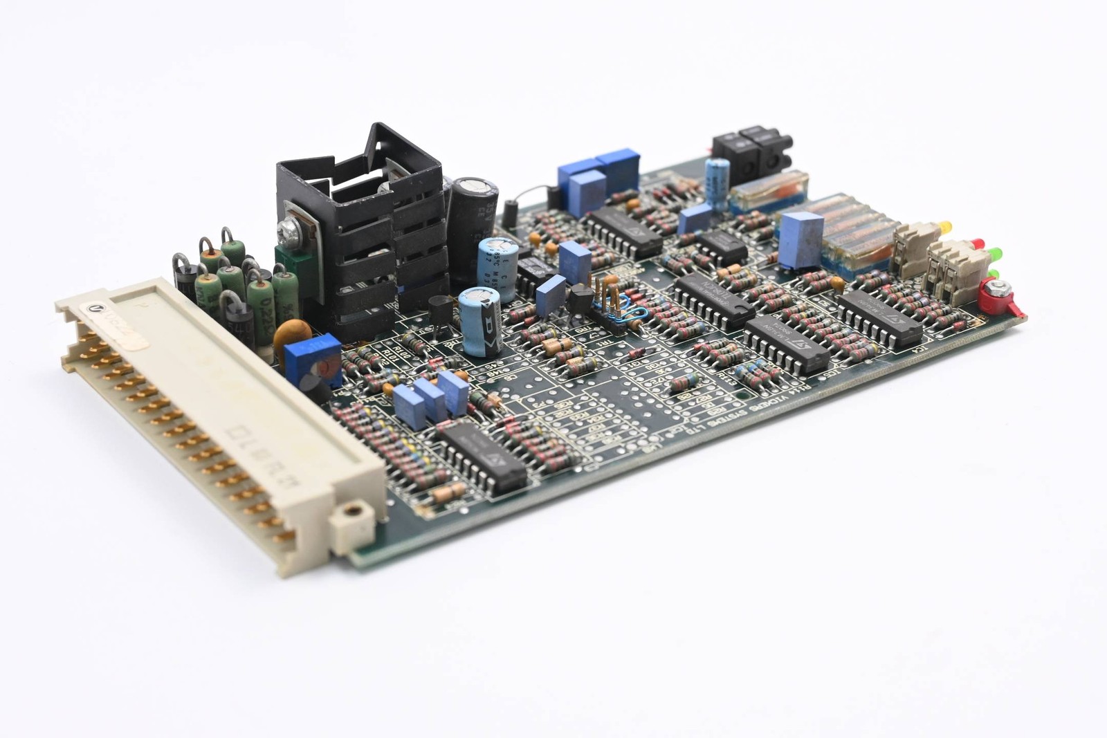 VICKERS - Image 1