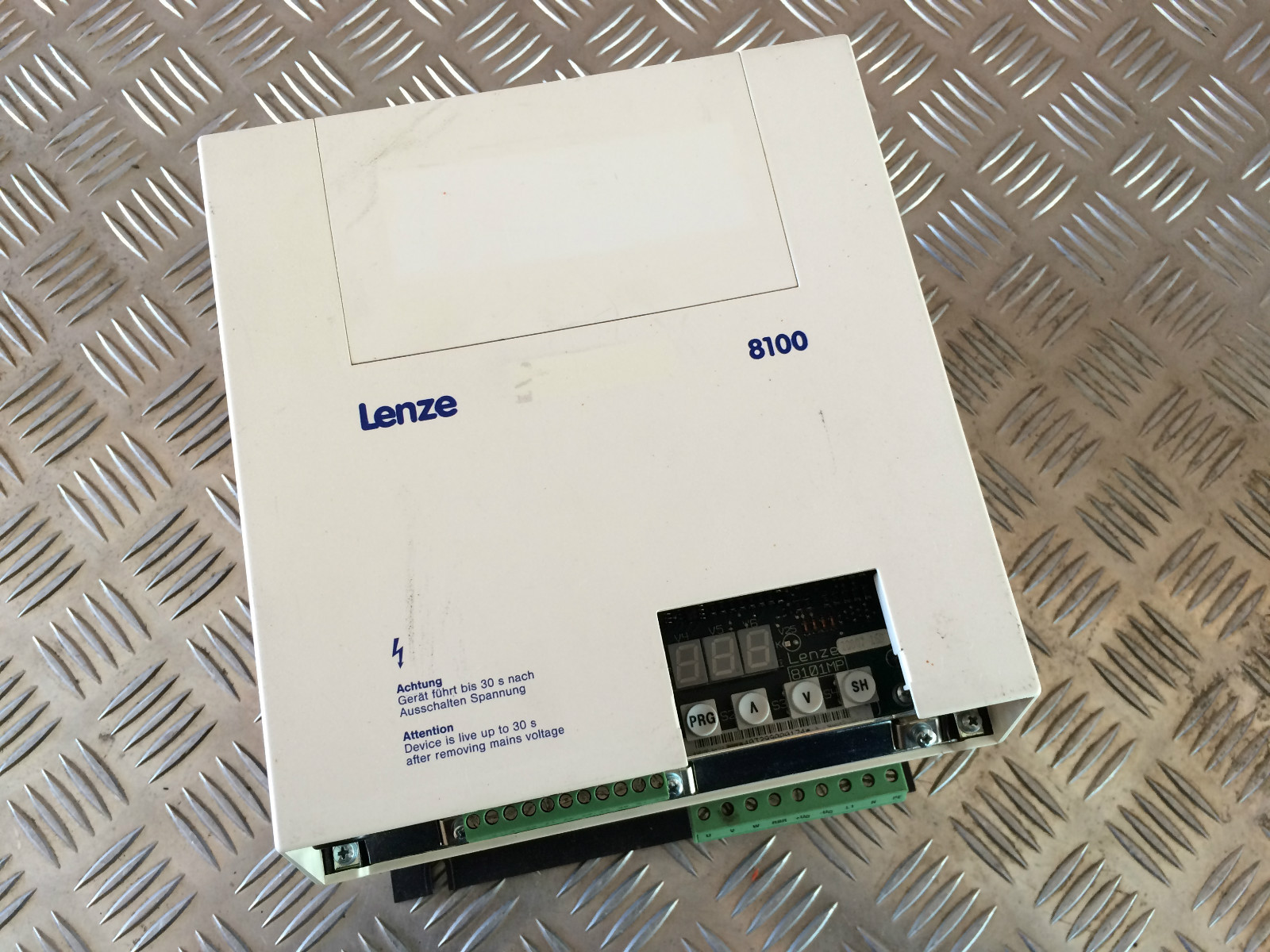 LENZE - Image 1