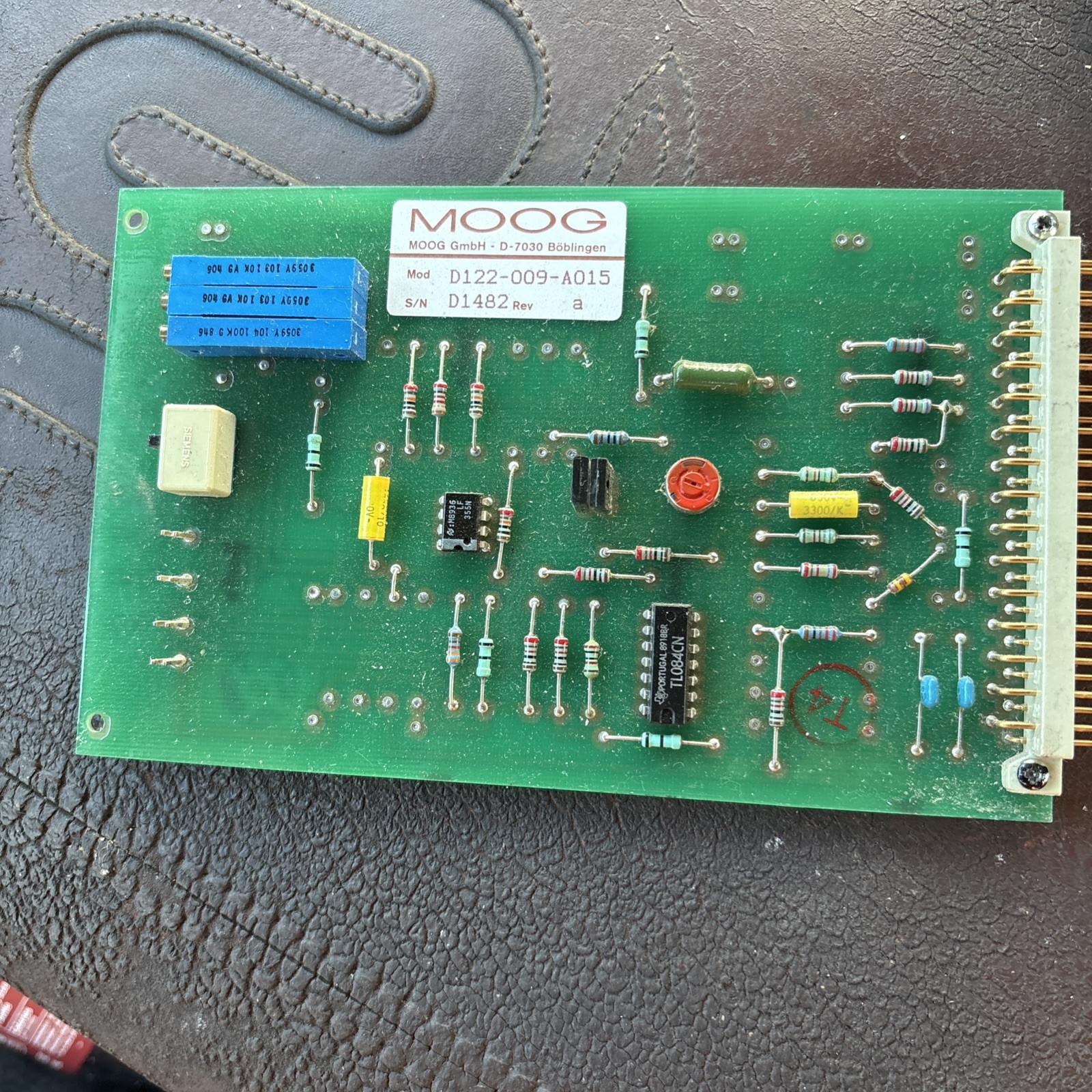 MOOG - Image 1