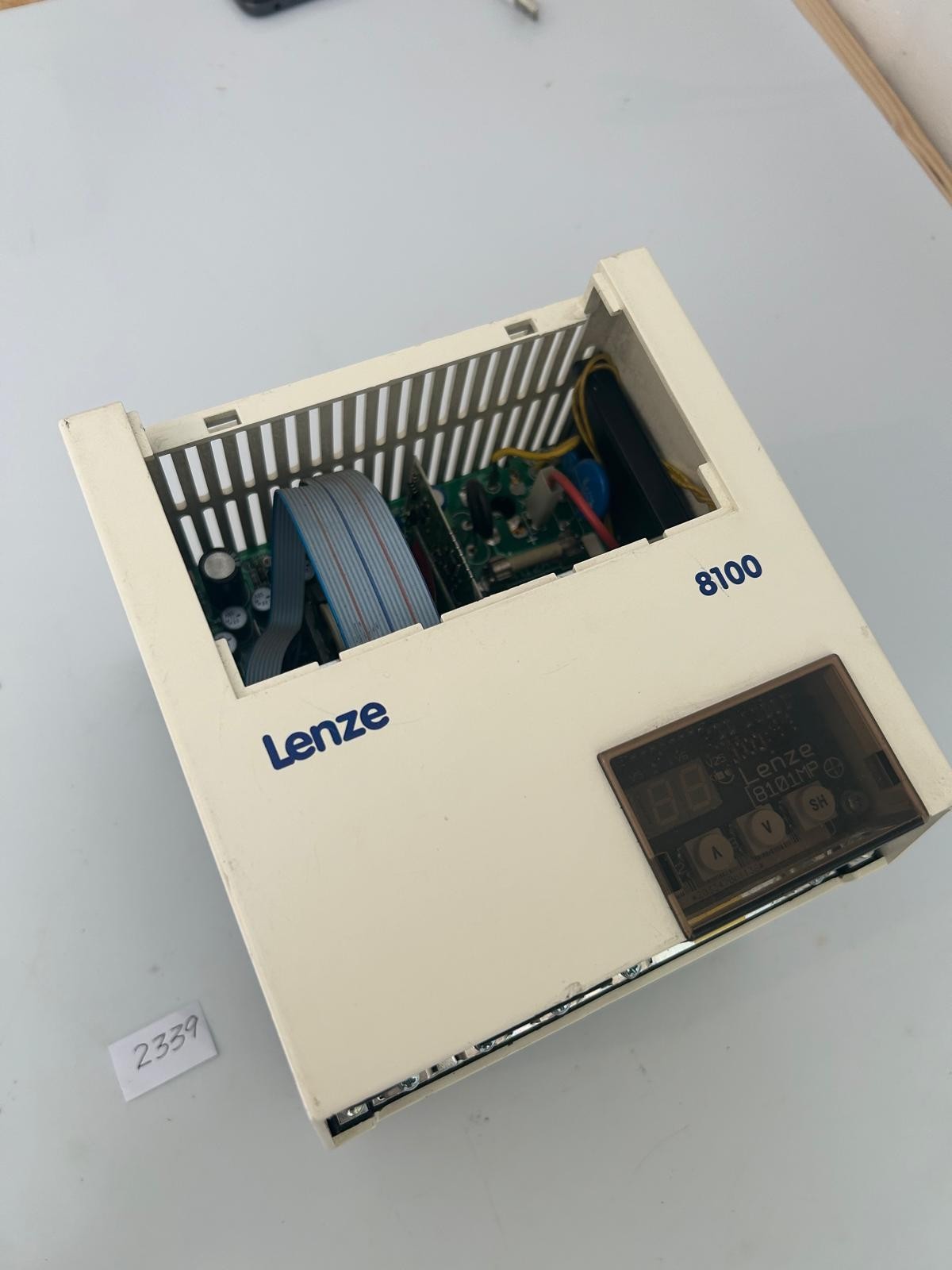 LENZE - Image 1