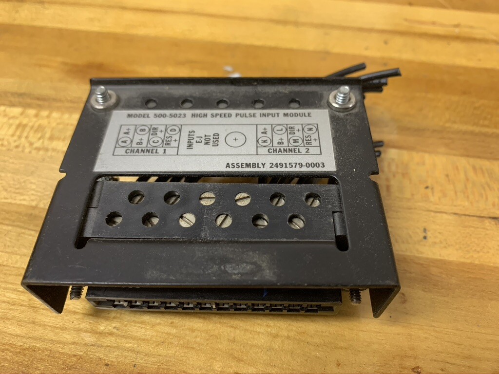 TEXAS INSTRUMENTS - Image 1
