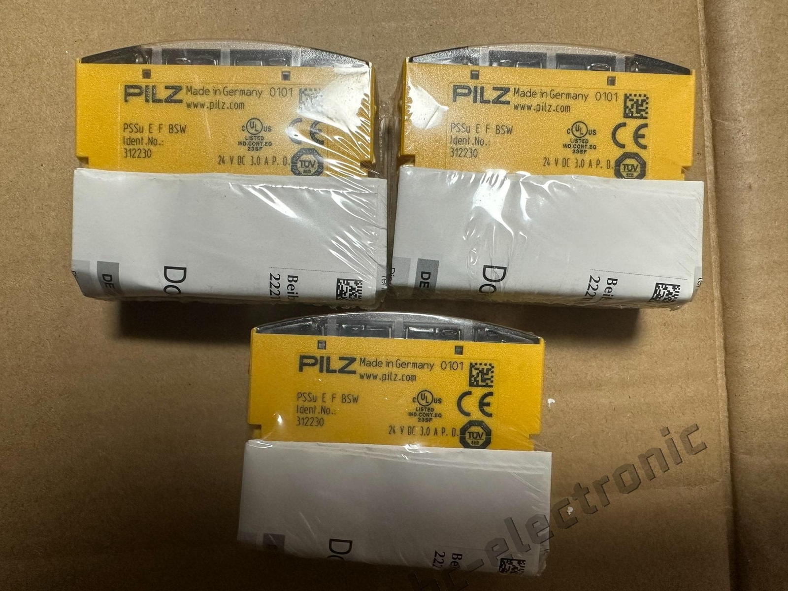 PILZ - Image 1