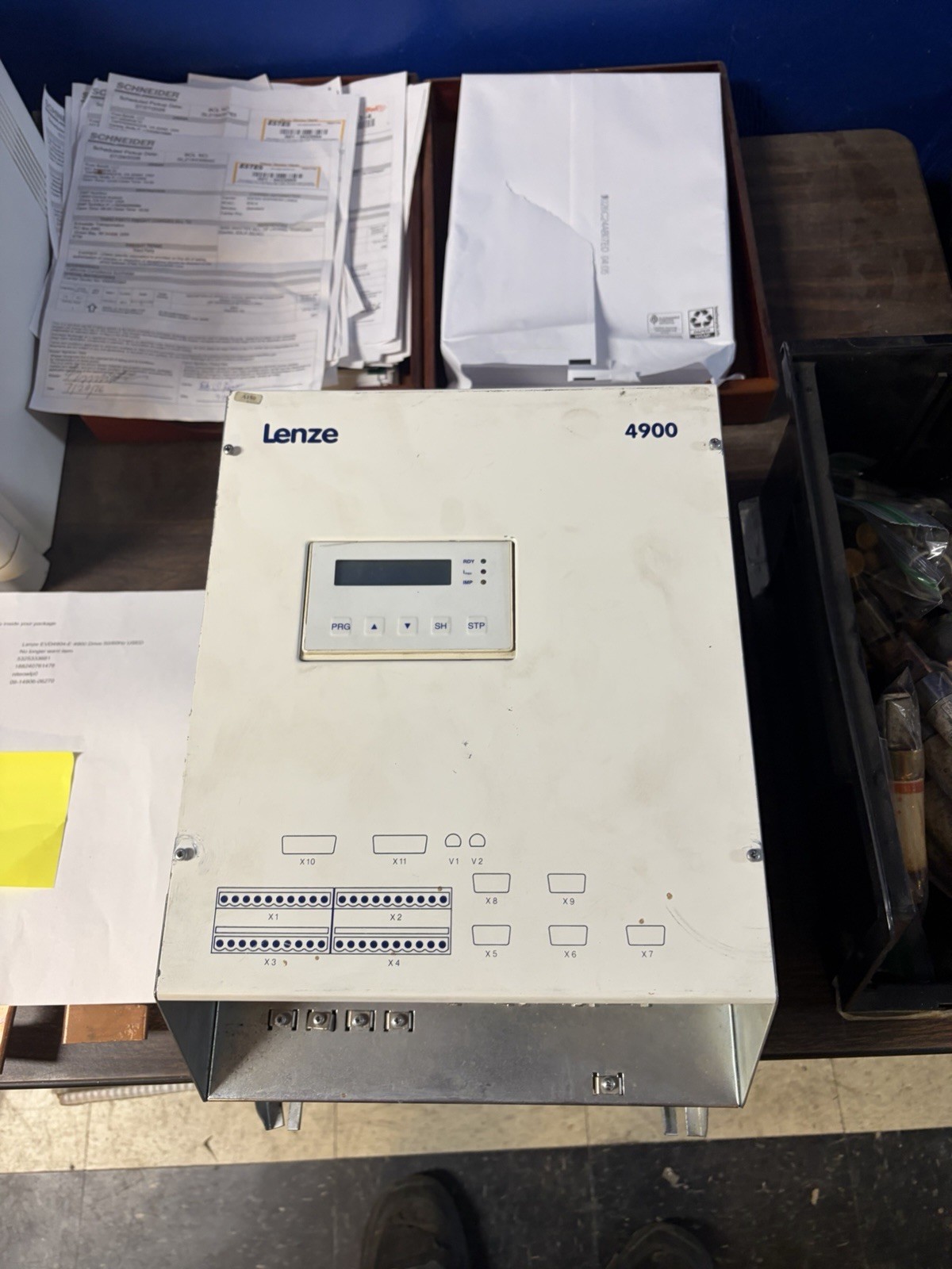 LENZE - Image 1