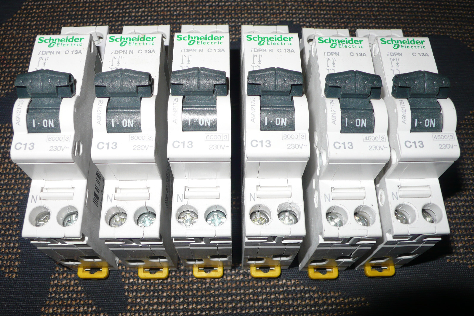 SCHNEIDER ELECTRIC - Image 1